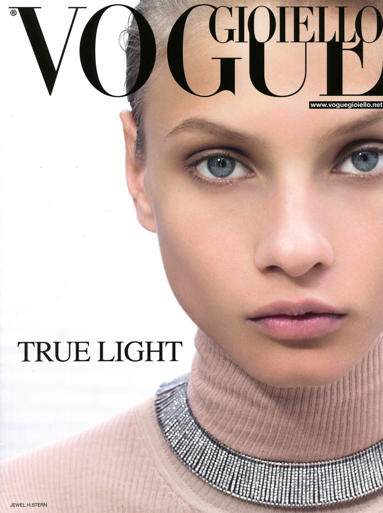 Complice -  vogue white cover.jpg
